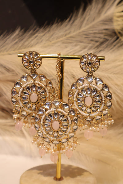 Stylish Earring with Tikka - Indian Secrets