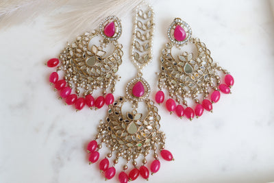 Dark Pink mirrored earring with tikka - Indian Secrets