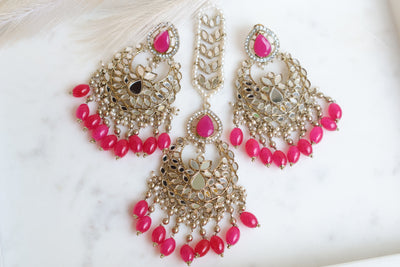 Dark Pink mirrored earring with tikka - Indian Secrets