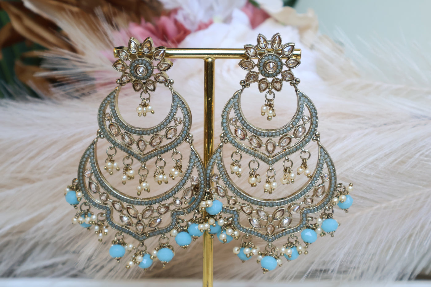 Kuvar Earring with Beautiful Pearls and Tikka - Indian Secrets