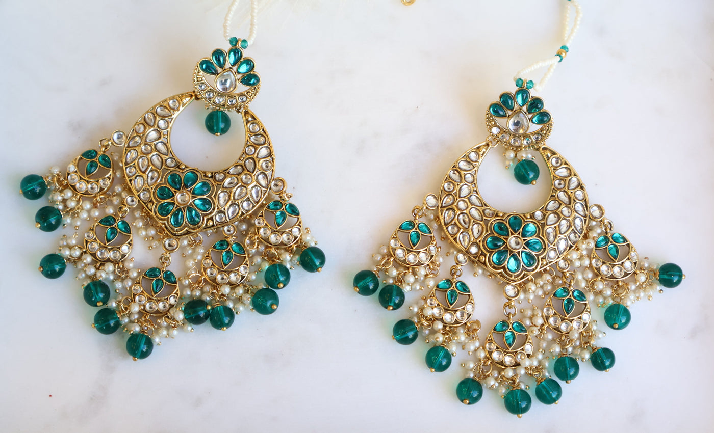 Malaika r Earring with Beautiful Tikka - Indian Secrets