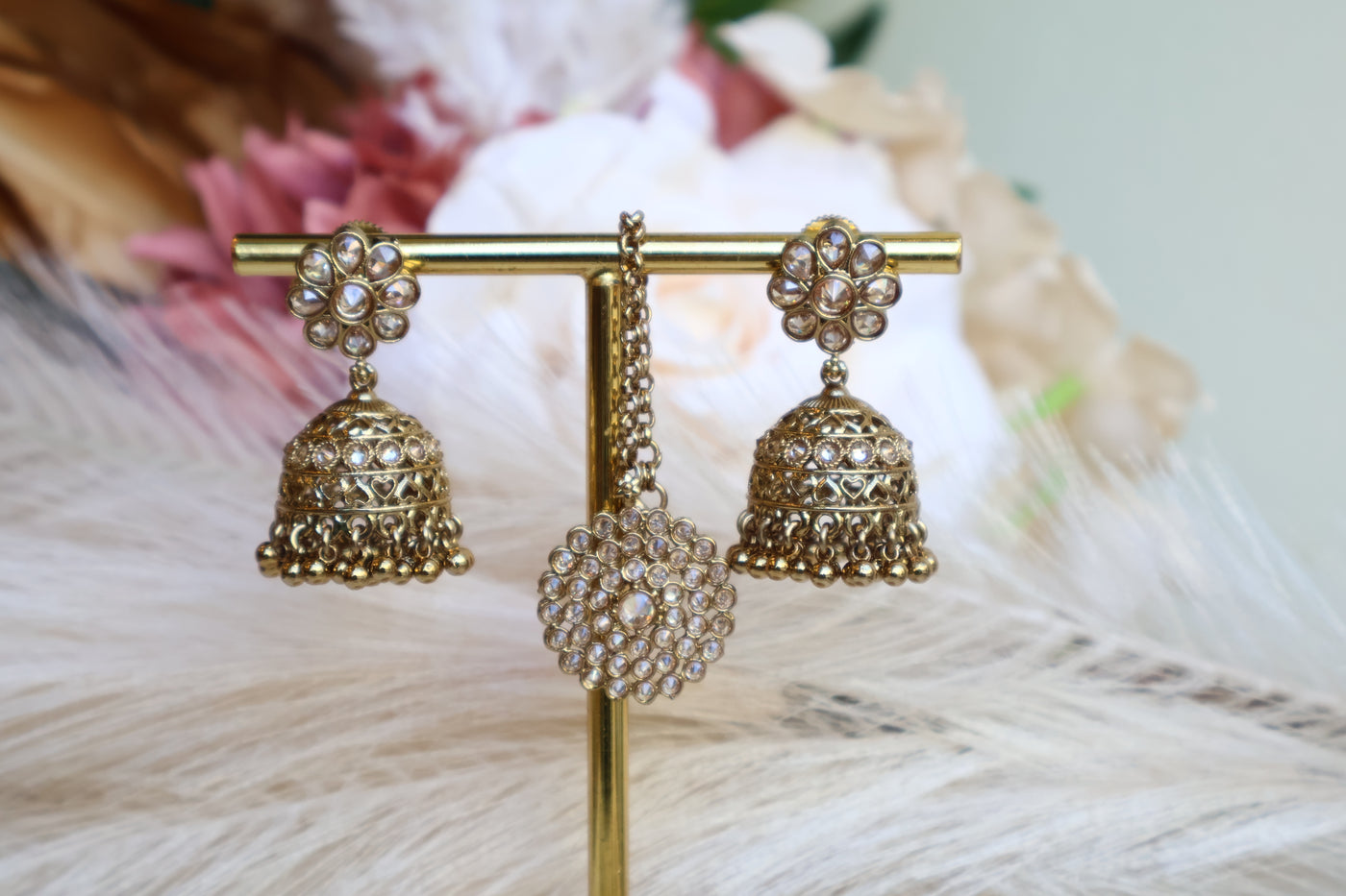 Parneeti Ethnic Jhumka and Tikka - Indian Secrets