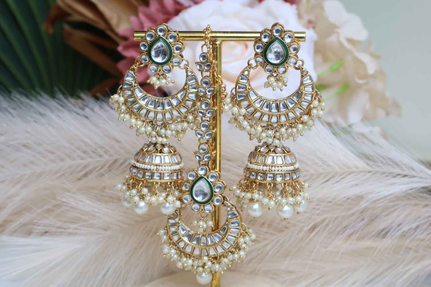 Dazzling Gold Plated Designer Kundan Earring with Tikka - Indian Secrets