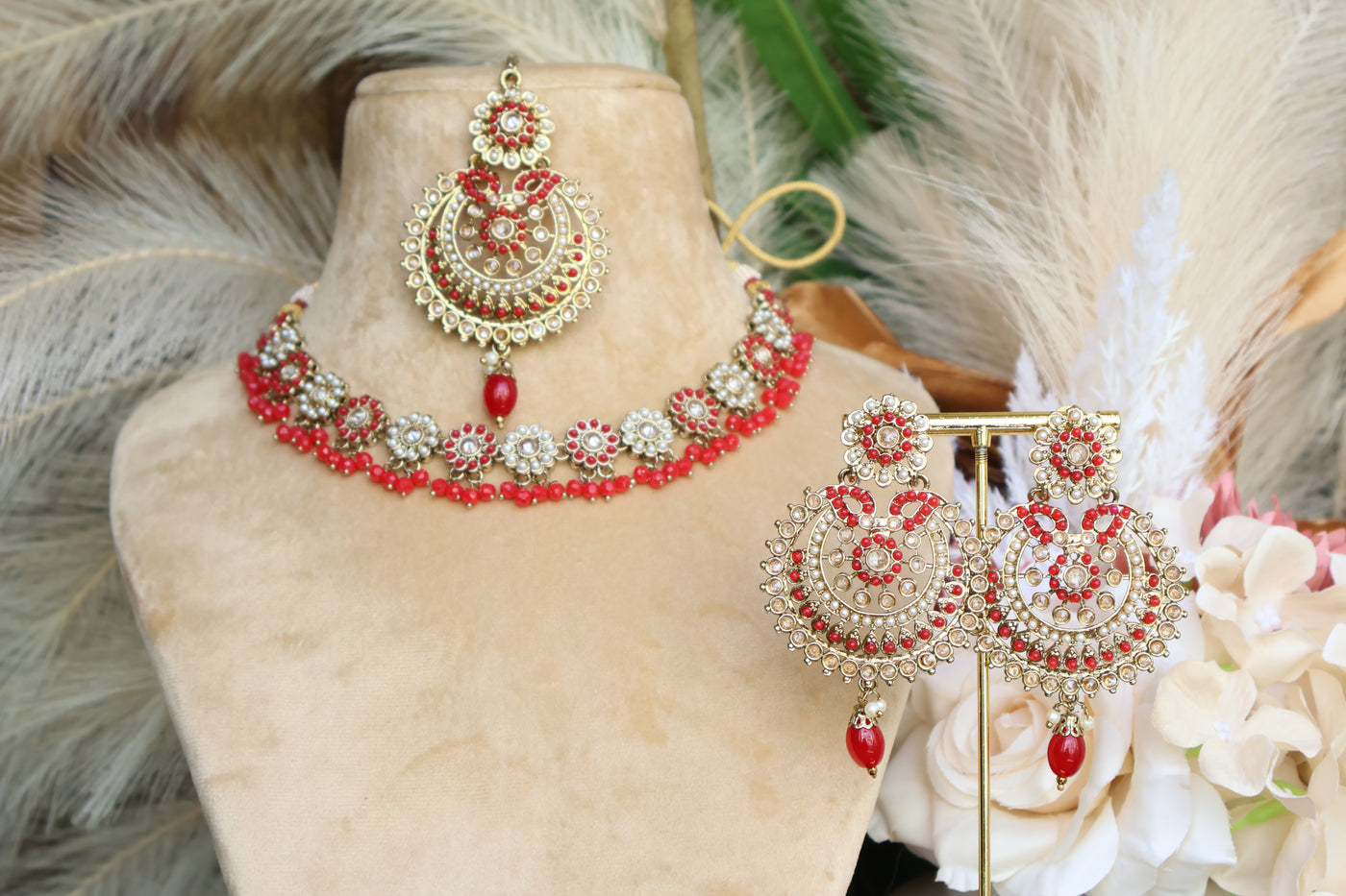 Shanaya Red Necklace with Tikka - Indian Secrets