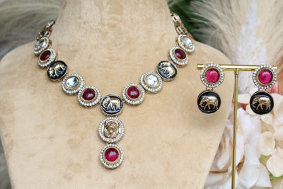 Delicate Sabysachi Necklace - Indian Secrets