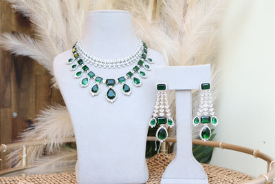 AD Emerald Necklace - Indian Secrets