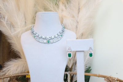 Sterling Silver Emerald Necklace - Indian Secrets