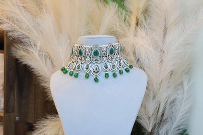 Stylish Emerald Choker - Indian Secrets