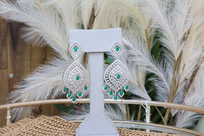 AD Earring Tikka set - Indian Secrets