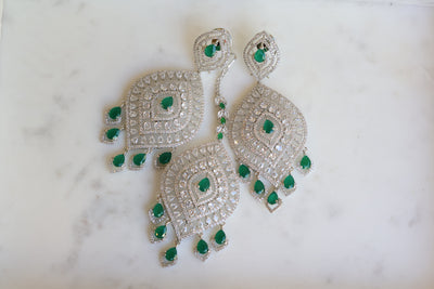 AD Earring Tikka set - Indian Secrets