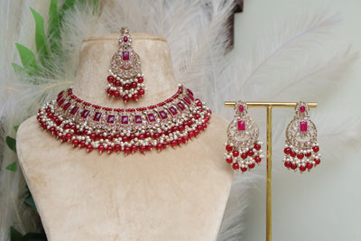 Simmi Necklace - Indian Secrets