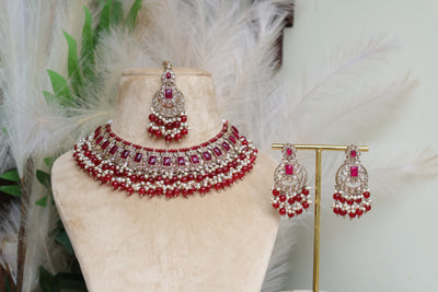 Simmi Necklace - Indian Secrets