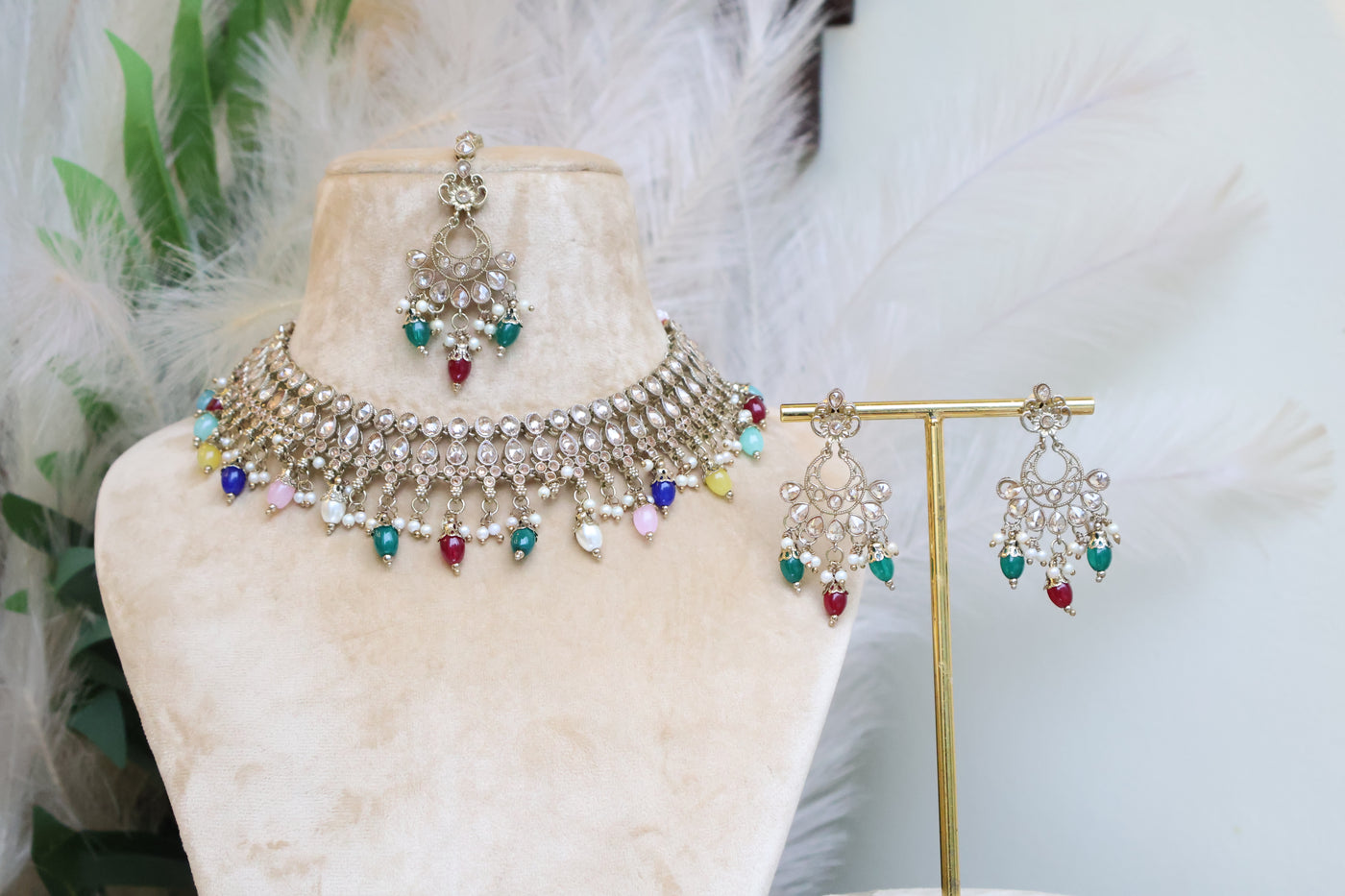 Mihira Bollywood Necklace - Indian Secrets