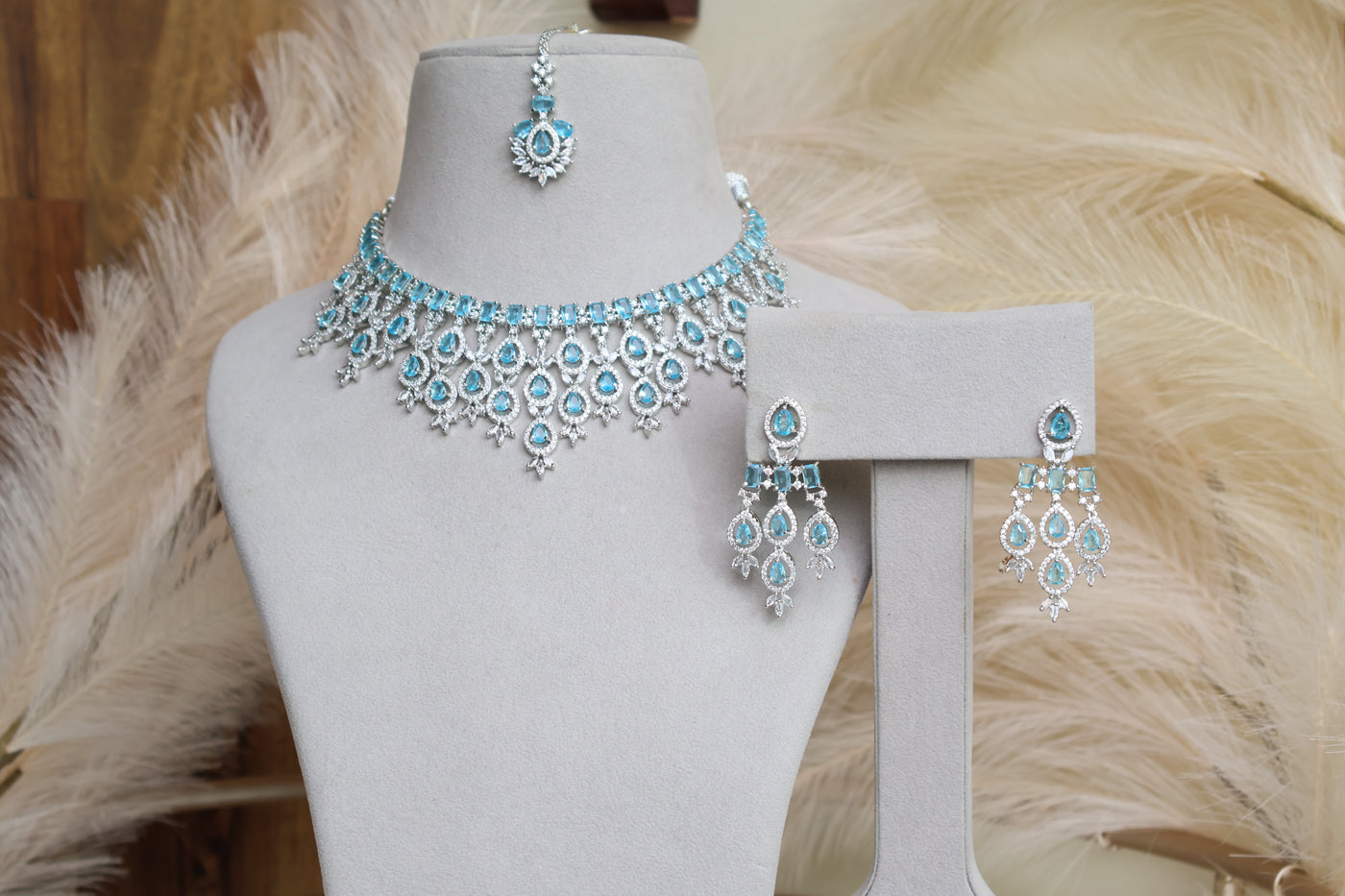 Rihana Party Necklace - Indian Secrets