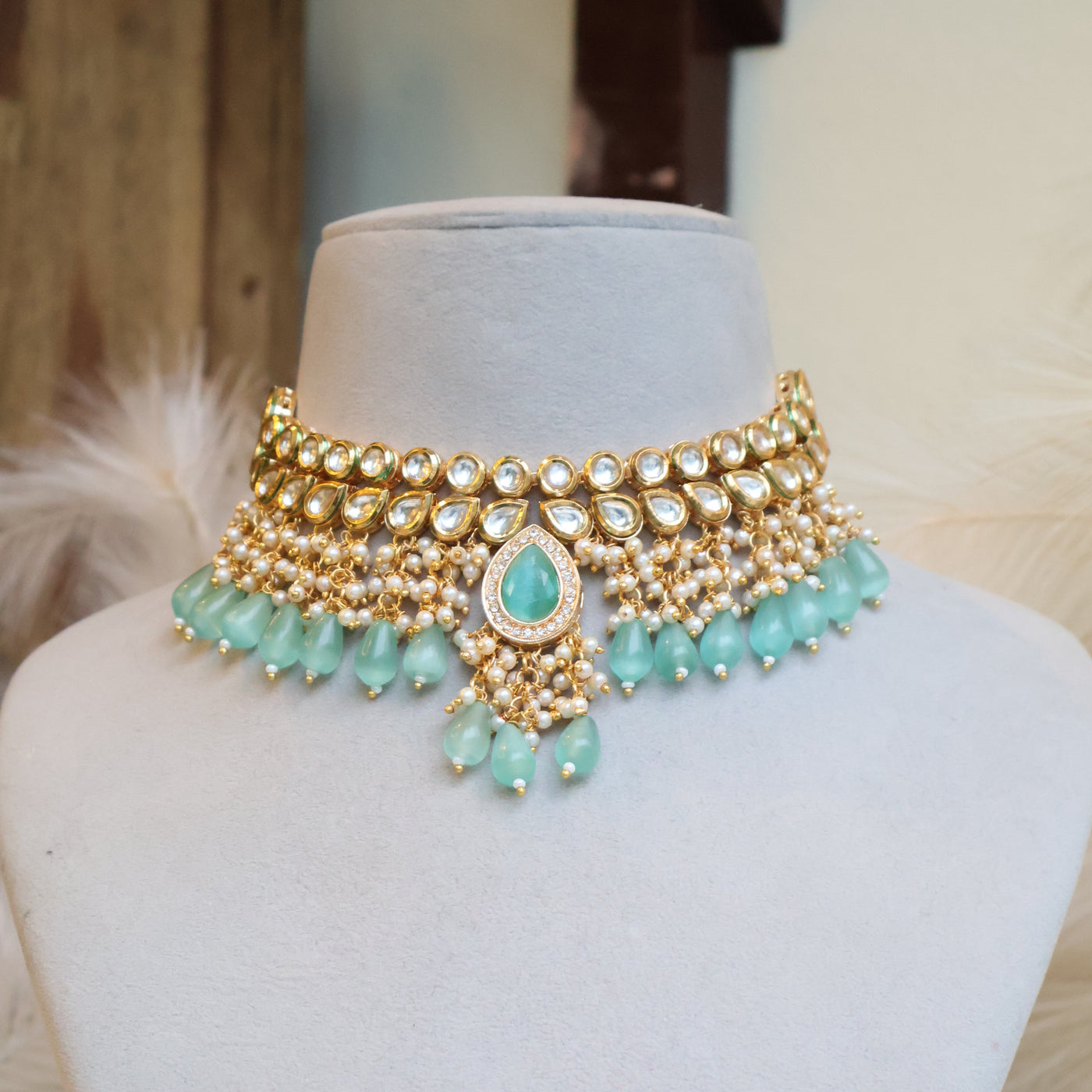 Laura Kundan Choker - Indian Secrets