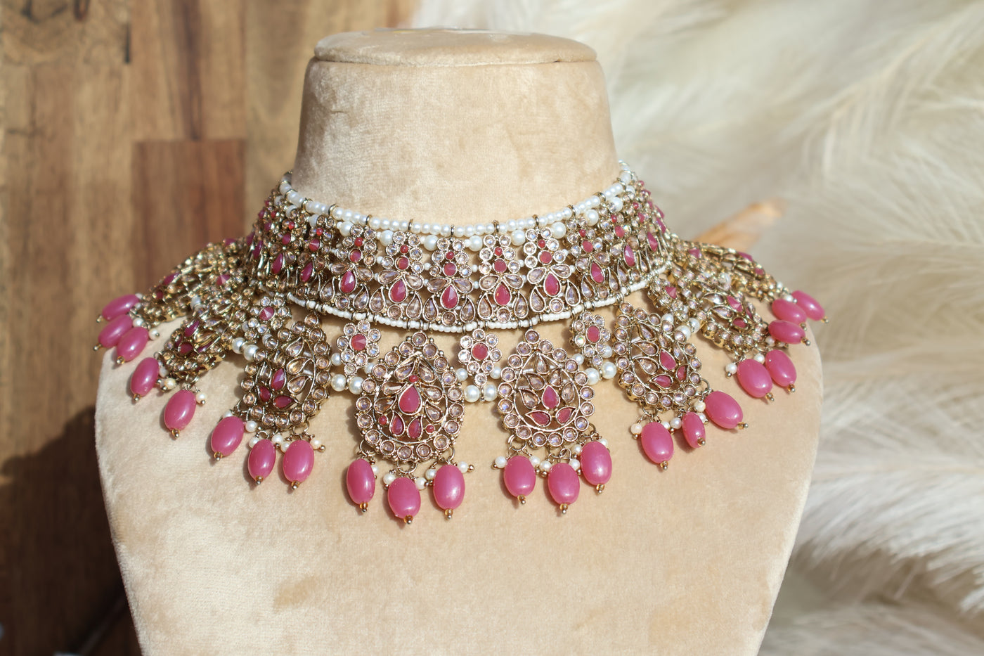 Salina Polki Necklace - Indian Secrets