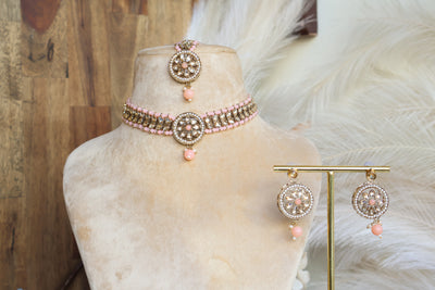 Kruti Choker with Tikka - Indian Secrets