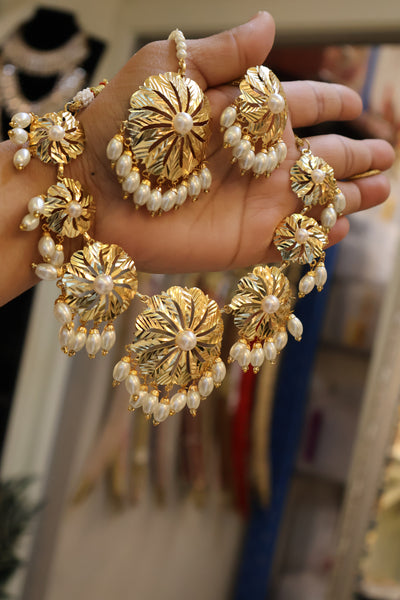 Gurneet Necklace - Indian Secrets