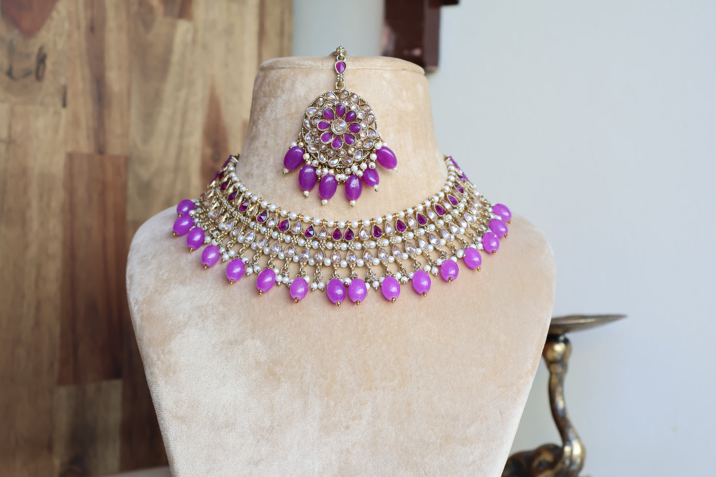 Aarohi Necklace