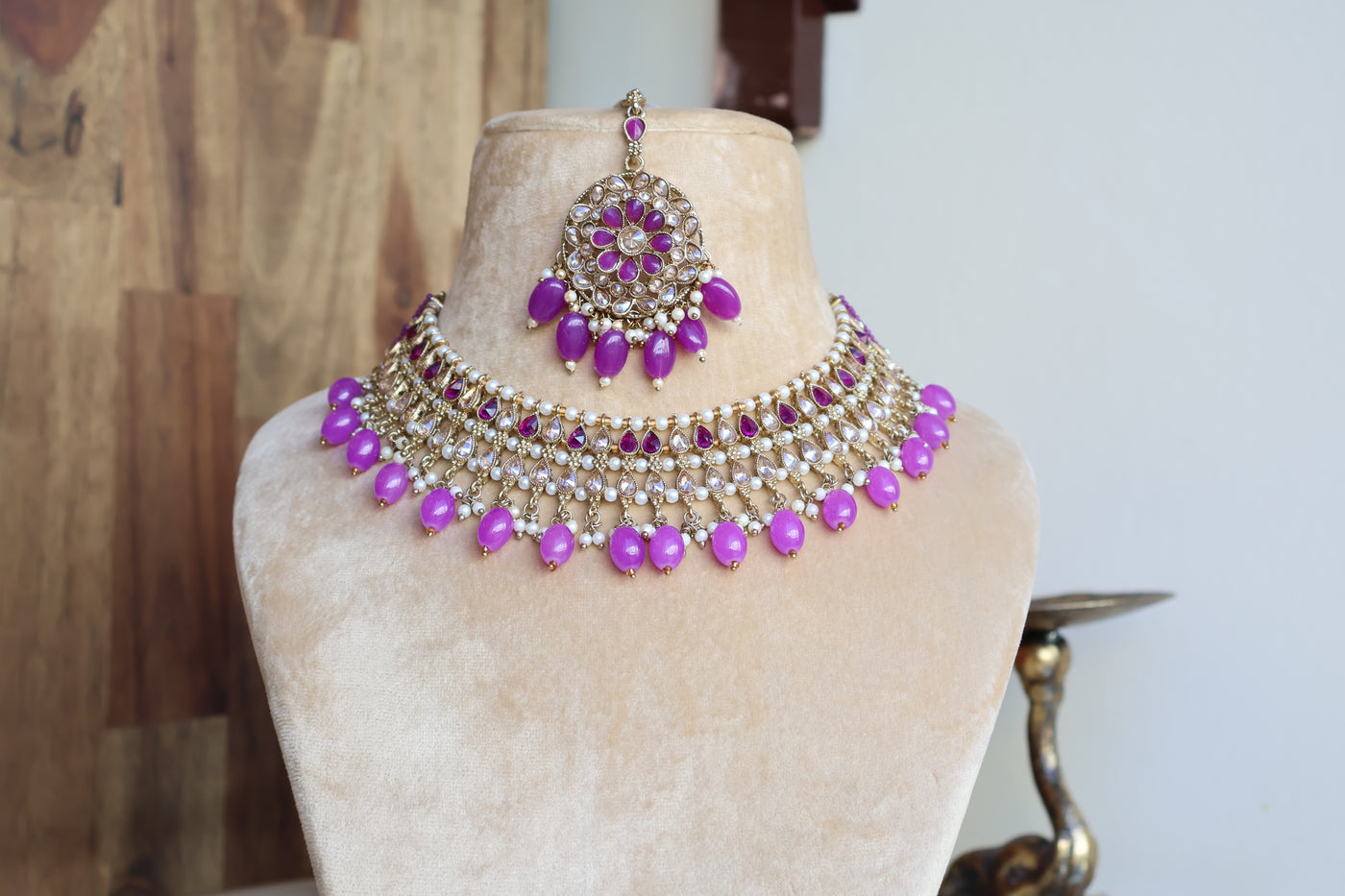 Aarohi Necklace