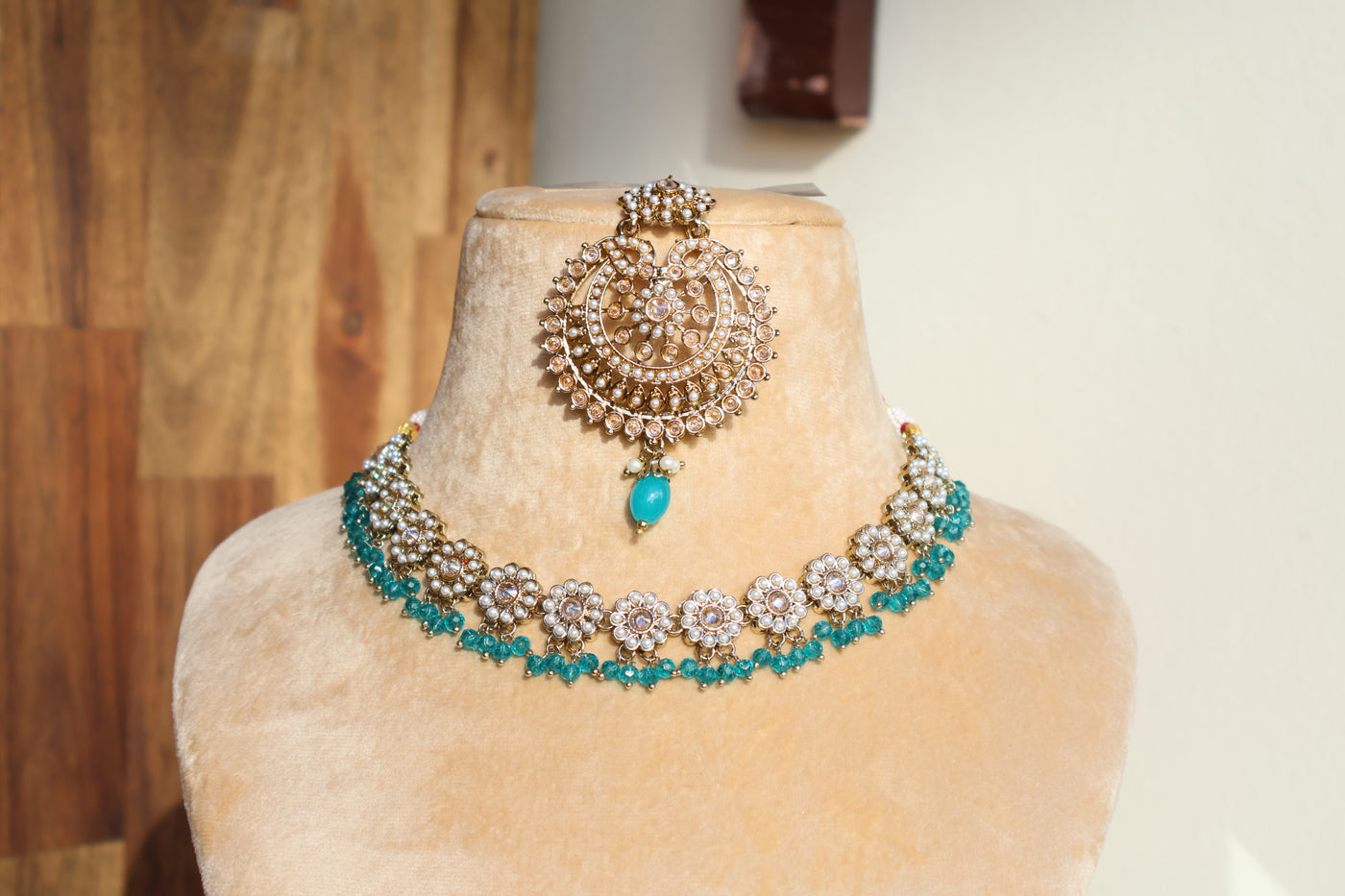 Dhara Necklace