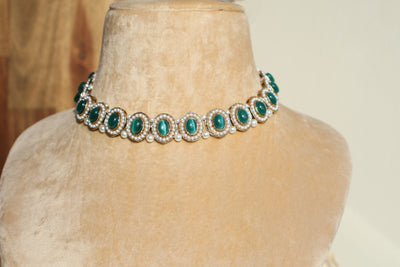 Jiya Necklace