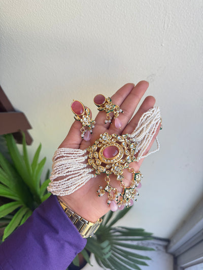 Nargis Polki Necklace Set