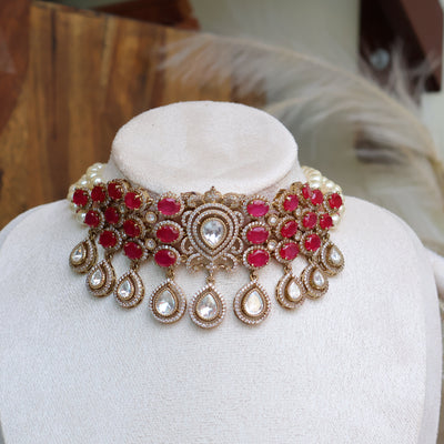 Tyaani Cut Necklace