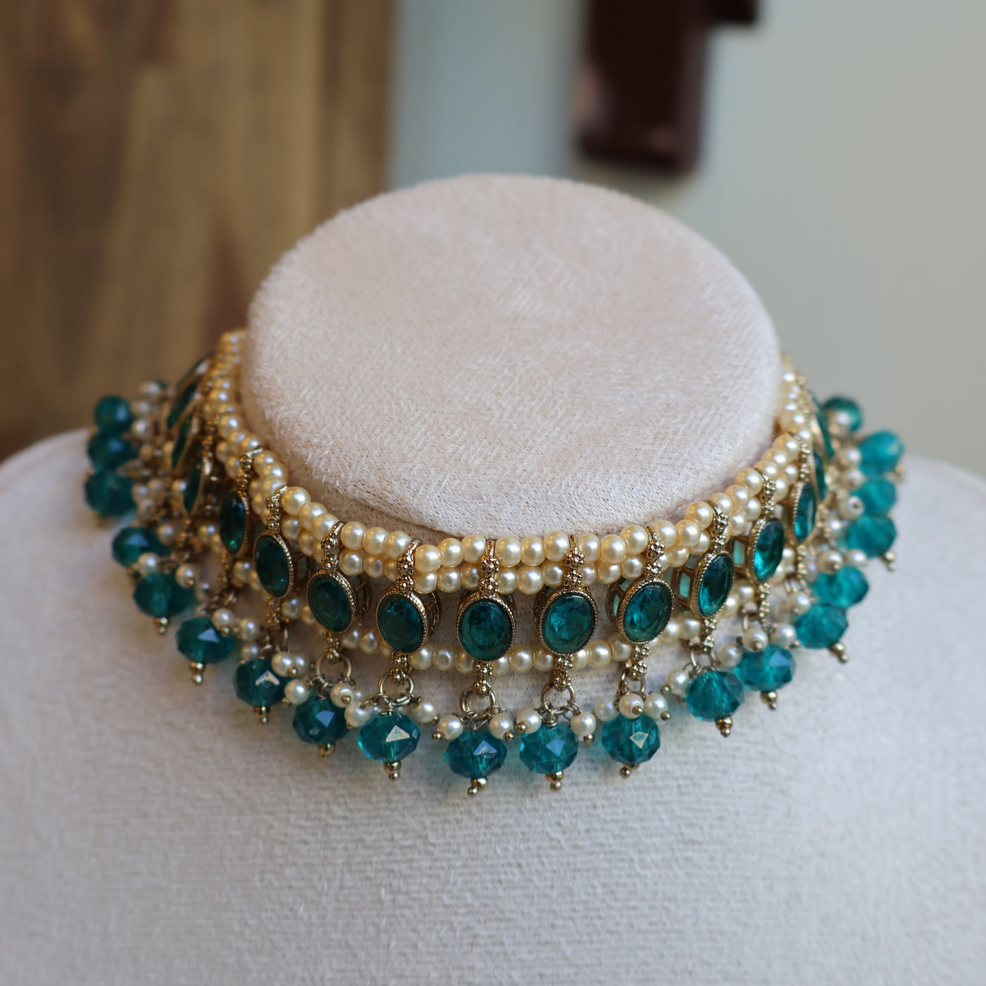 Meher Emerald Bloom Necklace