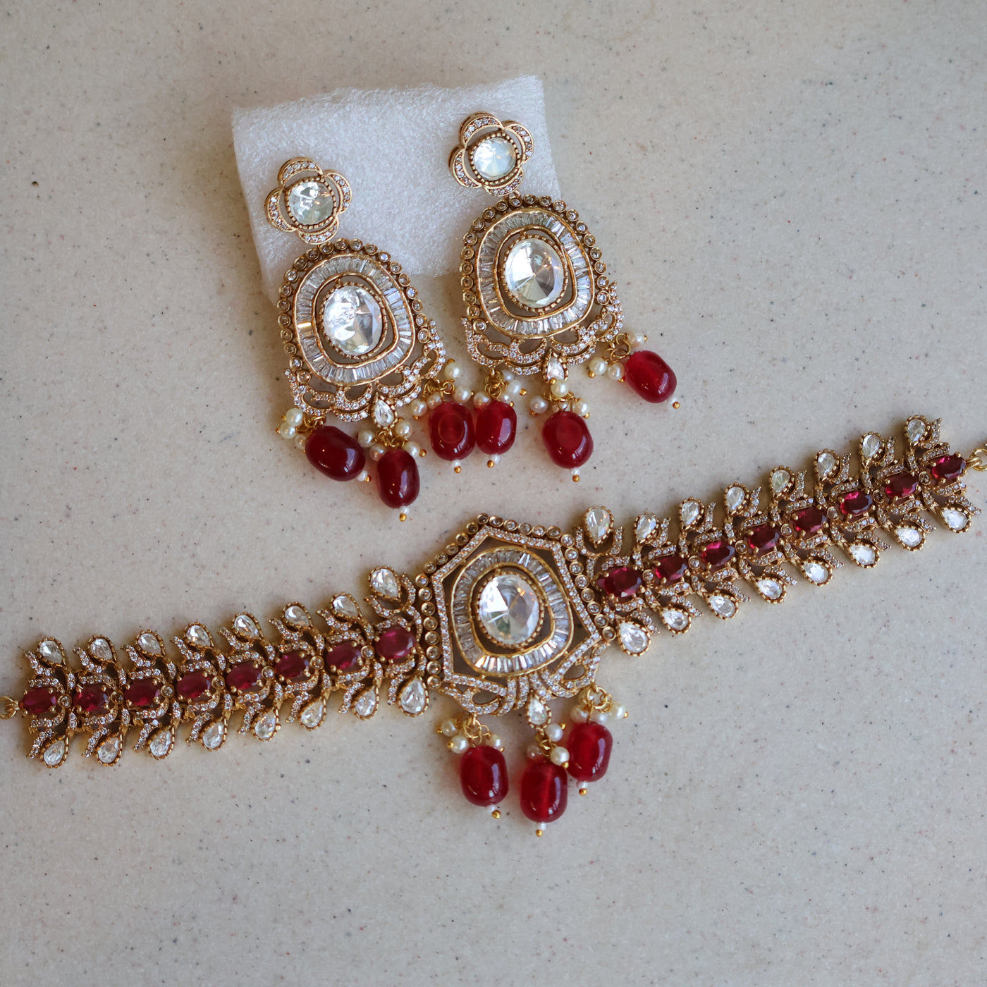 Gulnaar Ruby Set