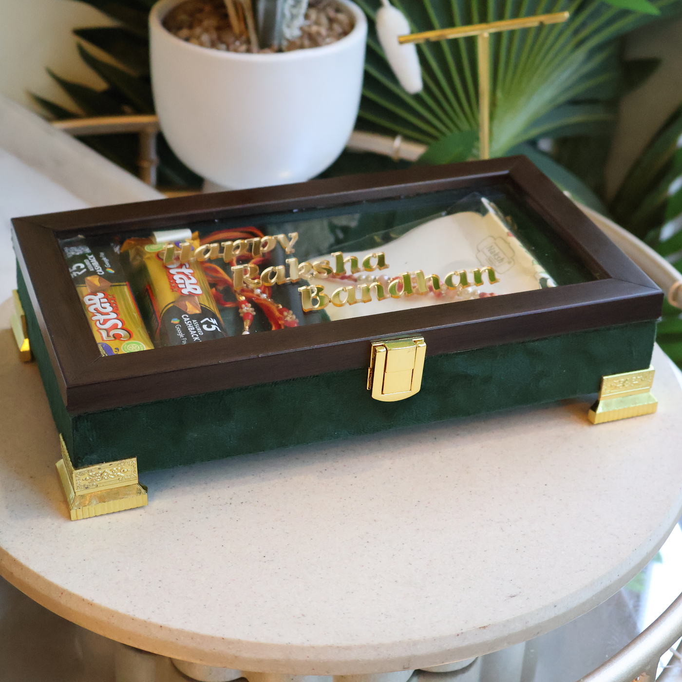 Classic Glass Box