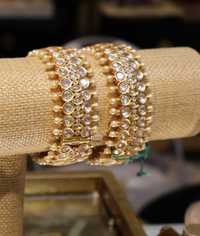 Pearl Edge Polki Kada Single