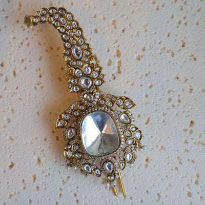 Shahi Kundan Kalgi