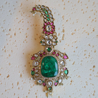 Shahi Kundan Kalgi