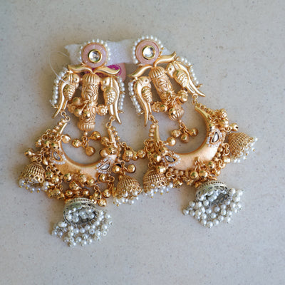 Devyani Jhumki Chandbalis