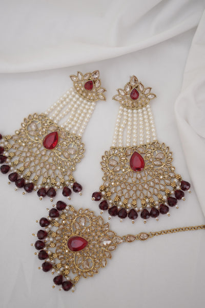 Gulnaar Pearl Earrings Set